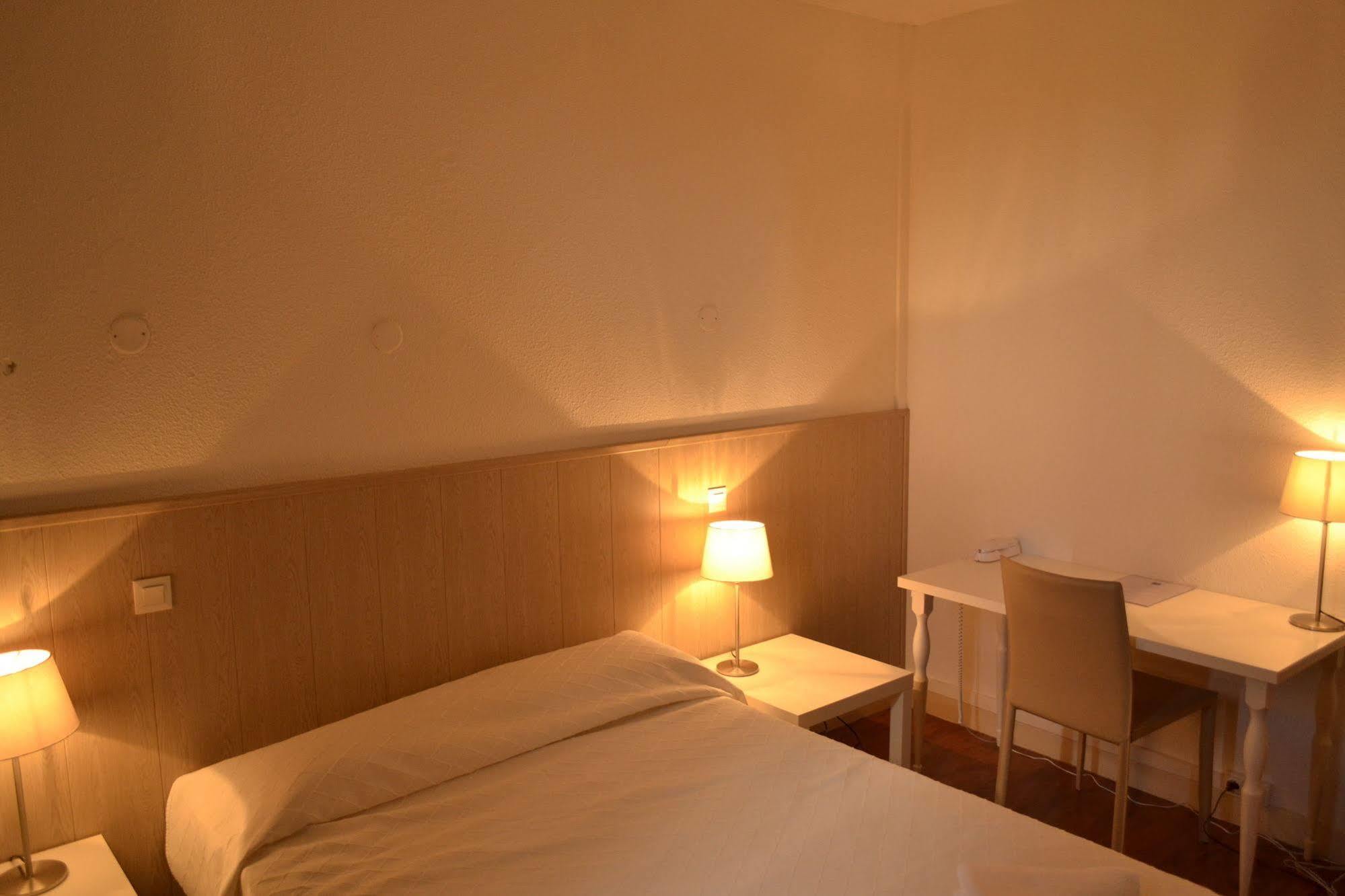 Hotel Des Vignes Rivesaltes Dış mekan fotoğraf